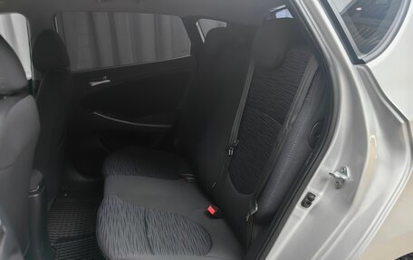 Hyundai Solaris II рестайлинг, 2015 год, 998 000 рублей, 7 фотография