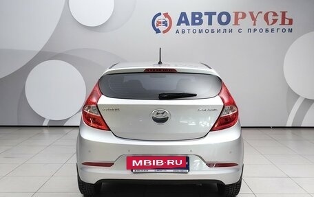 Hyundai Solaris II рестайлинг, 2015 год, 998 000 рублей, 4 фотография