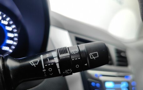 Hyundai Solaris II рестайлинг, 2015 год, 998 000 рублей, 19 фотография