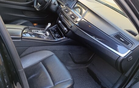 BMW 5 серия, 2012 год, 2 000 000 рублей, 6 фотография