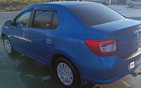 Renault Logan II, 2018 год, 999 000 рублей, 2 фотография