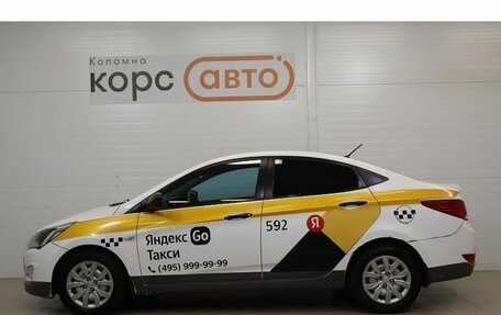 Hyundai Solaris II рестайлинг, 2015 год, 599 000 рублей, 2 фотография