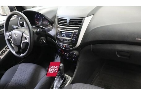 Hyundai Solaris II рестайлинг, 2015 год, 599 000 рублей, 5 фотография