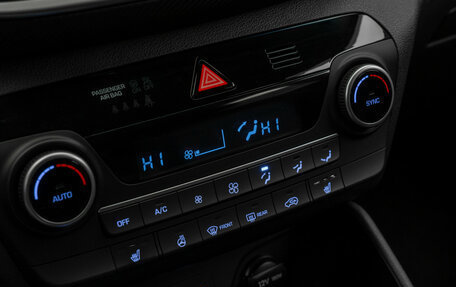 Hyundai Tucson III, 2020 год, 2 420 000 рублей, 21 фотография