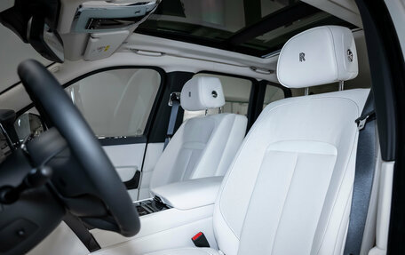 Rolls-Royce Cullinan, 2025 год, 57 500 000 рублей, 17 фотография