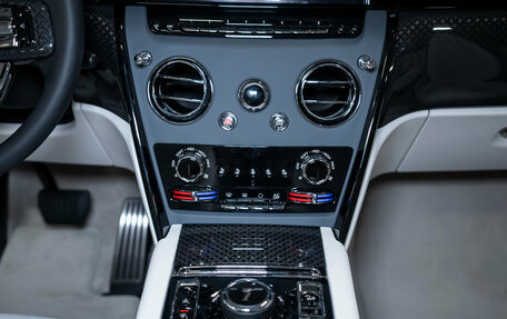 Rolls-Royce Cullinan, 2025 год, 57 500 000 рублей, 26 фотография