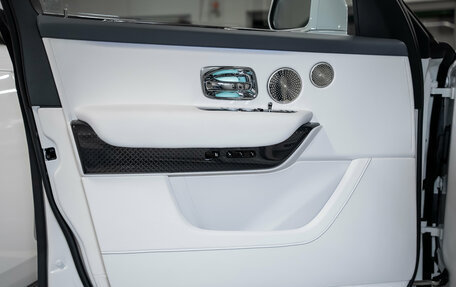 Rolls-Royce Cullinan, 2025 год, 57 500 000 рублей, 39 фотография