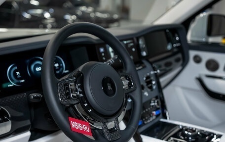 Rolls-Royce Cullinan, 2025 год, 57 500 000 рублей, 37 фотография