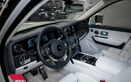 Rolls-Royce Cullinan, 2025 год, 57 500 000 рублей, 34 фотография