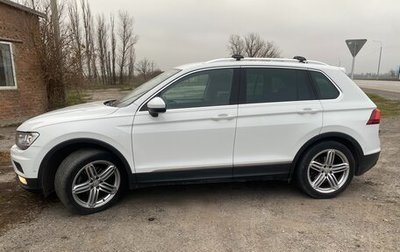 Volkswagen Tiguan II, 2017 год, 2 300 000 рублей, 1 фотография