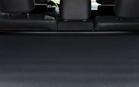 Toyota Land Cruiser 200, 2018 год, 5 500 000 рублей, 9 фотография