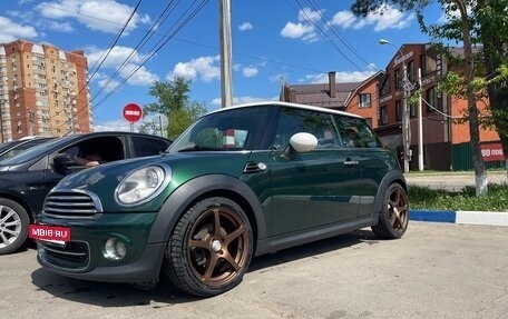 MINI Hatch, 2010 год, 899 999 рублей, 2 фотография