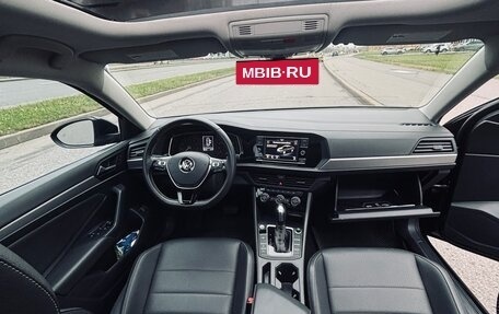 Volkswagen Jetta VII, 2021 год, 2 099 000 рублей, 18 фотография