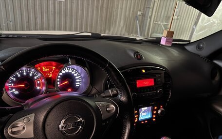 Nissan Juke II, 2011 год, 850 000 рублей, 7 фотография