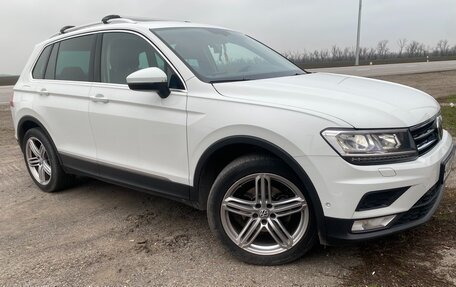 Volkswagen Tiguan II, 2017 год, 2 300 000 рублей, 7 фотография
