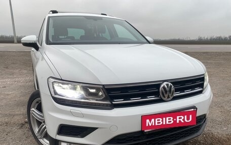 Volkswagen Tiguan II, 2017 год, 2 300 000 рублей, 10 фотография