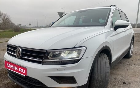 Volkswagen Tiguan II, 2017 год, 2 300 000 рублей, 8 фотография