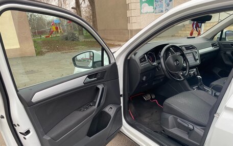 Volkswagen Tiguan II, 2017 год, 2 300 000 рублей, 18 фотография