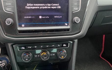 Volkswagen Tiguan II, 2017 год, 2 300 000 рублей, 27 фотография