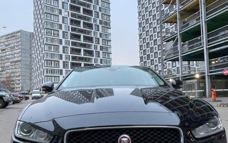 Jaguar XE I рестайлинг, 2015 год, 1 850 000 рублей, 6 фотография
