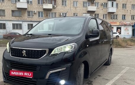 Peugeot Traveller I, 2020 год, 2 950 000 рублей, 2 фотография