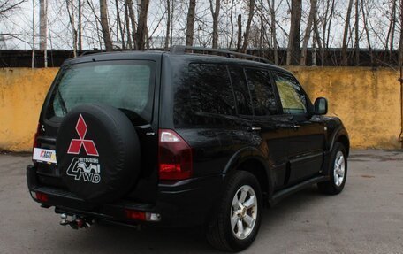 Mitsubishi Pajero III рестайлинг, 2006 год, 950 000 рублей, 4 фотография
