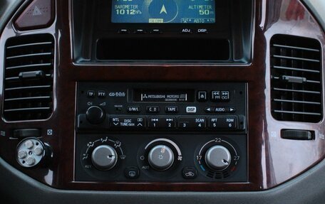 Mitsubishi Pajero III рестайлинг, 2006 год, 950 000 рублей, 11 фотография