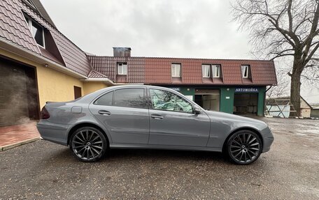 Mercedes-Benz E-Класс, 2007 год, 980 000 рублей, 3 фотография