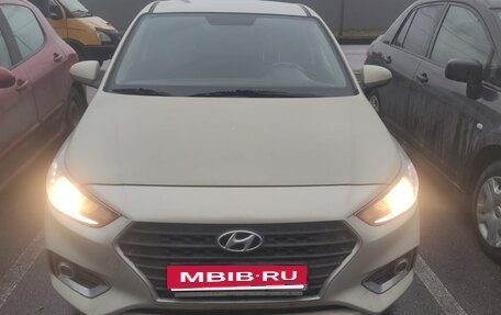 Hyundai Solaris II рестайлинг, 2018 год, 933 000 рублей, 6 фотография