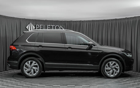 Volkswagen Tiguan II, 2021 год, 3 780 000 рублей, 8 фотография