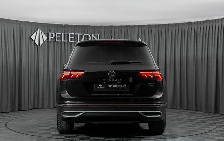 Volkswagen Tiguan II, 2021 год, 3 780 000 рублей, 6 фотография