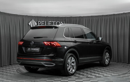 Volkswagen Tiguan II, 2021 год, 3 780 000 рублей, 5 фотография