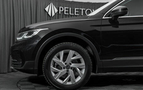 Volkswagen Tiguan II, 2021 год, 3 780 000 рублей, 25 фотография