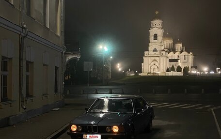 BMW 7 серия, 1982 год, 750 000 рублей, 3 фотография
