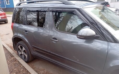 Skoda Yeti I рестайлинг, 2013 год, 645 000 рублей, 2 фотография