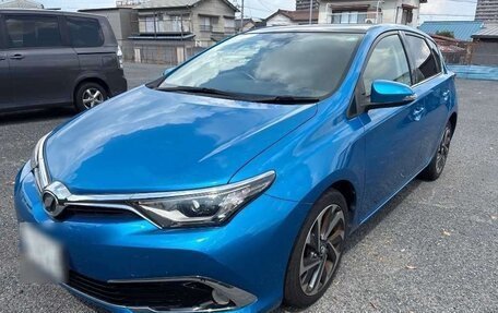 Toyota Auris II, 2015 год, 1 235 000 рублей, 2 фотография