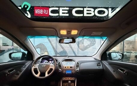 Hyundai ix35 I рестайлинг, 2011 год, 1 445 000 рублей, 2 фотография