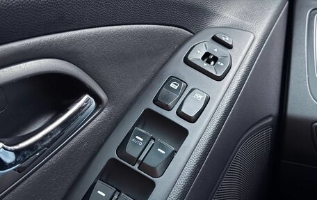 Hyundai ix35 I рестайлинг, 2011 год, 1 445 000 рублей, 16 фотография