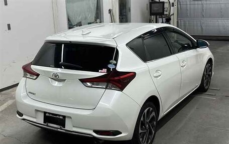 Toyota Auris II, 2016 год, 1 115 000 рублей, 6 фотография