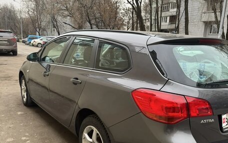 Opel Astra J, 2012 год, 880 000 рублей, 5 фотография