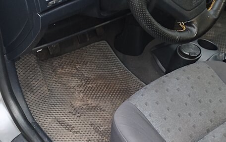 Hyundai Getz I рестайлинг, 2004 год, 260 000 рублей, 18 фотография