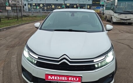 Citroen C4 II рестайлинг, 2017 год, 999 999 рублей, 1 фотография