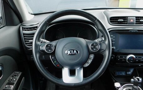 KIA Soul II рестайлинг, 2017 год, 1 800 000 рублей, 5 фотография