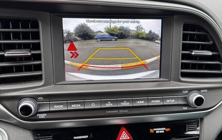 Hyundai Elantra VI рестайлинг, 2020 год, 1 860 000 рублей, 13 фотография