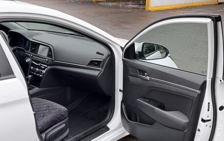 Hyundai Elantra VI рестайлинг, 2020 год, 1 860 000 рублей, 15 фотография