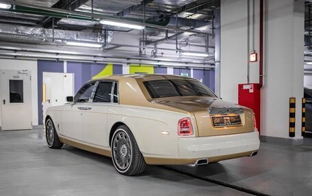 Rolls-Royce Phantom VII рестайлинг, 2006 год, 24 999 000 рублей, 5 фотография