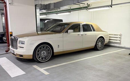 Rolls-Royce Phantom VII рестайлинг, 2006 год, 24 999 000 рублей, 7 фотография