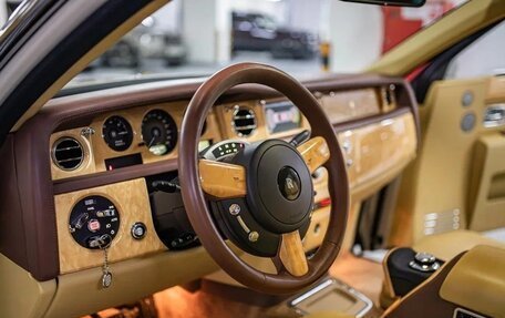 Rolls-Royce Phantom VII рестайлинг, 2006 год, 24 999 000 рублей, 11 фотография