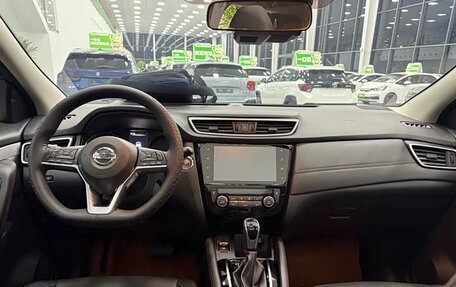 Nissan Qashqai, 2022 год, 2 300 100 рублей, 10 фотография