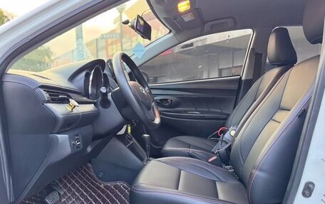 Toyota Yaris XP150 рестайлинг, 2022 год, 1 100 408 рублей, 6 фотография